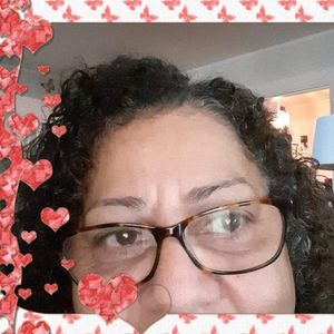 Meet your Posher, Ana